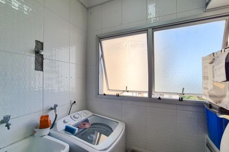 Apartamento à venda com 78m², 3 quartos e 1 vaga Apartamento à venda com 78m², 3 quartos e 1 vagaCozinha e Área de Serviço