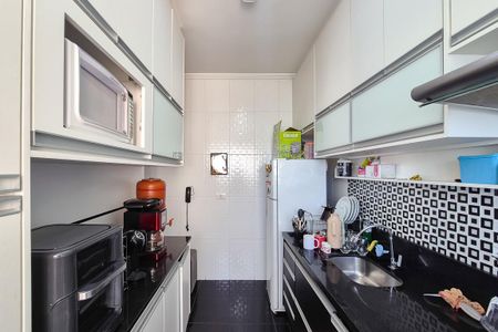 Apartamento à venda com 78m², 3 quartos e 1 vaga Apartamento à venda com 78m², 3 quartos e 1 vagaCozinha e Área de Serviço