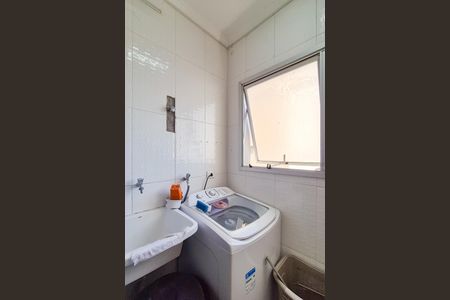 Apartamento à venda com 78m², 3 quartos e 1 vaga Apartamento à venda com 78m², 3 quartos e 1 vagaCozinha e Área de Serviço