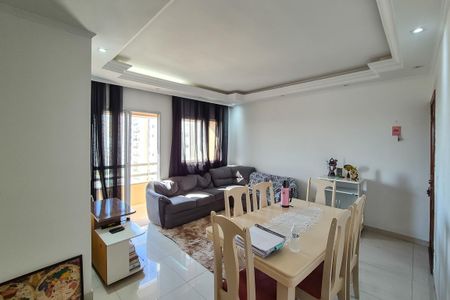 Apartamento à venda com 78m², 3 quartos e 1 vaga Apartamento à venda com 78m², 3 quartos e 1 vagaSala