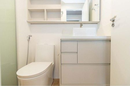 Apartamento à venda com 31m², 1 quarto e sem vaga Apartamento à venda com 31m², 1 quarto e sem vagaBanheiro