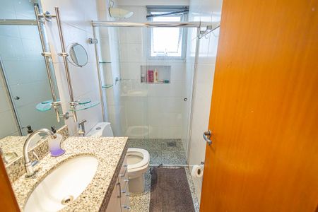 Apartamento para alugar com 102m², 4 quartos e 2 vagas Apartamento para alugar com 102m², 4 quartos e 2 vagassuite