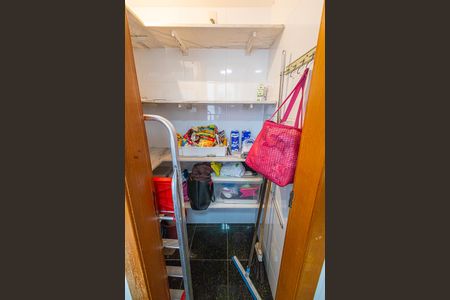 Apartamento para alugar com 102m², 4 quartos e 2 vagas Apartamento para alugar com 102m², 4 quartos e 2 vagasbanheiro / dispensa
