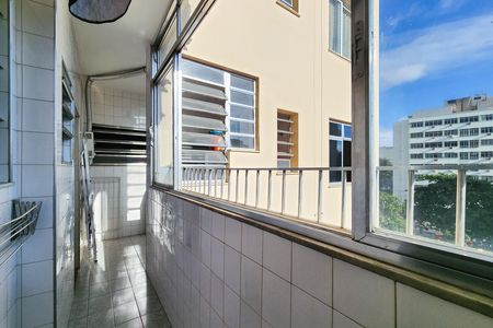 Apartamento para alugar com 150m², 3 quartos e 1 vagaÁrea de Serviço 