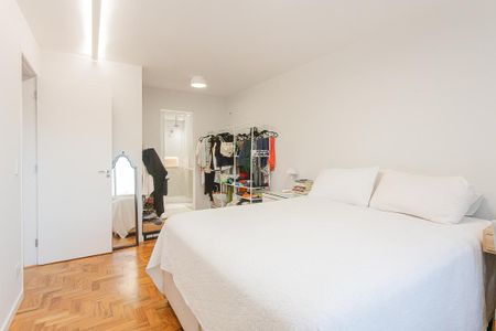 Apartamento à venda com 72m², 1 quarto e 1 vaga Apartamento à venda com 72m², 1 quarto e 1 vagaSuíte