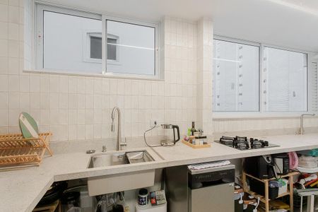 Cozinha e Área de Serviço de apartamento para alugar com 1 quarto, 72m² em Sumarezinho, São Paulo