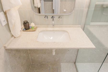 Apartamento à venda com 72m², 1 quarto e 1 vaga Apartamento à venda com 72m², 1 quarto e 1 vagaBanheiro