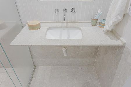 Banheiro da Suíte de apartamento para alugar com 1 quarto, 72m² em Sumarezinho, São Paulo
