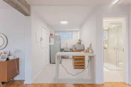 Cozinha e Área de Serviço de apartamento para alugar com 1 quarto, 72m² em Sumarezinho, São Paulo