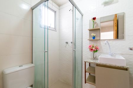 Banheiro de apartamento à venda com 3 quartos, 63m² em Cidade Vargas, São Paulo