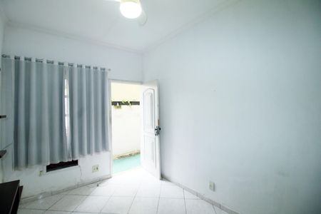 Sala de casa para alugar com 2 quartos, 55m² em Colégio, Rio de Janeiro