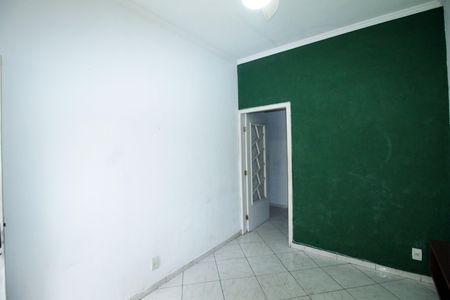 Sala de casa para alugar com 2 quartos, 55m² em Colégio, Rio de Janeiro