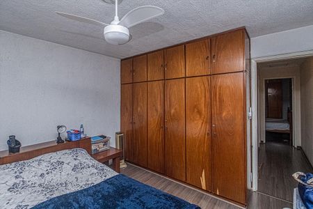 Casa à venda com 142m², 2 quartos e 2 vagas Casa à venda com 142m², 2 quartos e 2 vagasquarto 2_3