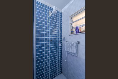 Casa à venda com 142m², 2 quartos e 2 vagas Casa à venda com 142m², 2 quartos e 2 vagasbanheiro social no piso inferior_4