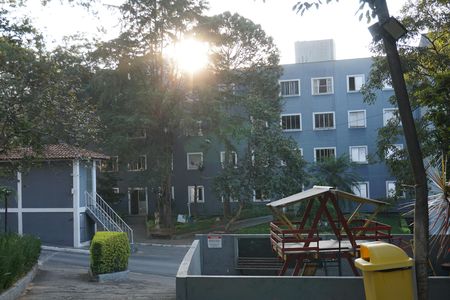 Área comum de apartamento para alugar com 2 quartos, 52m² em Jardim Celia, Embu das Artes