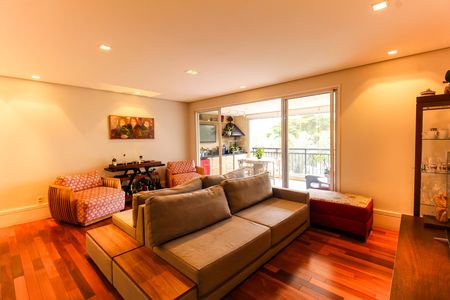 Sala de apartamento à venda com 4 quartos, 155m² em Vila Mafra, São Paulo