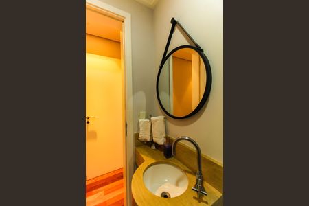 Lavabo de apartamento à venda com 4 quartos, 155m² em Vila Mafra, São Paulo