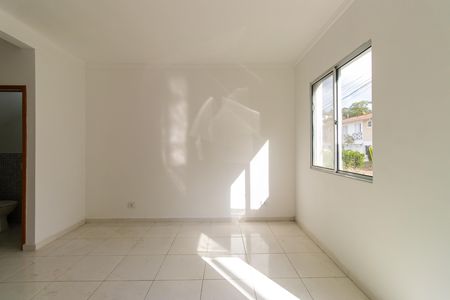 Casa de condomínio para alugar com 60m², 2 quartos e 1 vaga Casa de condomínio para alugar com 60m², 2 quartos e 1 vagaSala