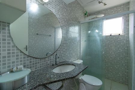 Casa de condomínio para alugar com 60m², 2 quartos e 1 vaga Casa de condomínio para alugar com 60m², 2 quartos e 1 vagaBanheiro Social