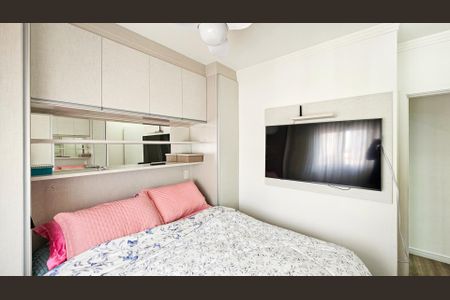 Quarto 2 de apartamento para alugar com 2 quartos, 55m² em Vila Yara, Osasco