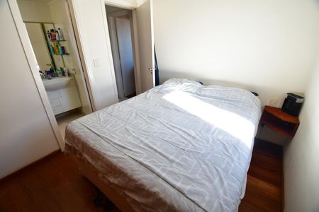 Apartamento à venda com 82m², 3 quartos e 2 vagasQuarto 3 - Suíte