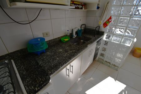 Cozinha de apartamento à venda com 3 quartos, 82m² em Vila Industrial (campinas), Campinas