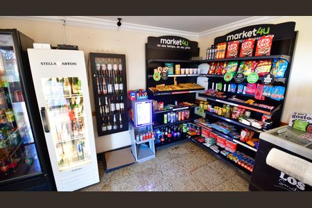 Apartamento à venda com 82m², 3 quartos e 2 vagasMini Mercado