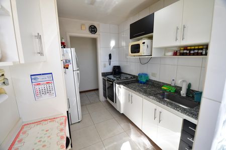 Apartamento à venda com 82m², 3 quartos e 2 vagasCozinha