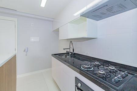 Apartamento à venda com 43m², 2 quartos e 1 vaga Apartamento à venda com 43m², 2 quartos e 1 vagaCozinha e Área de Serviço
