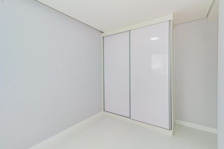 Apartamento à venda com 43m², 2 quartos e 1 vaga Apartamento à venda com 43m², 2 quartos e 1 vagaQuarto 1