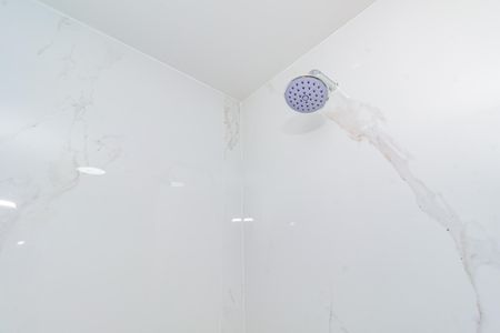 Apartamento à venda com 43m², 2 quartos e 1 vaga Apartamento à venda com 43m², 2 quartos e 1 vagaBanheiro