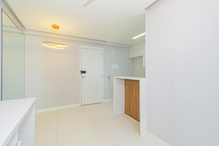 Apartamento à venda com 43m², 2 quartos e 1 vaga Apartamento à venda com 43m², 2 quartos e 1 vagaSala/Cozinha