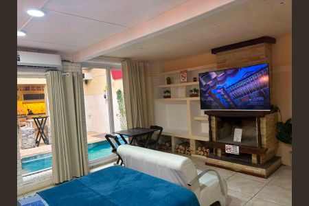 Casa para alugar com 1 quarto, 75m² em Vila Antonieta, São Paulo