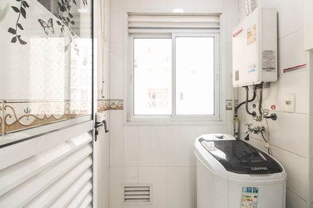 Área de Serviço  de apartamento para alugar com 3 quartos, 67m² em Guaiauna, São Paulo