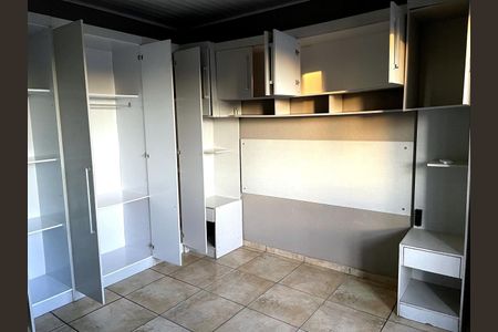 Quarto 1 de casa para alugar com 2 quartos, 77m² em São Luiz, Gravataí