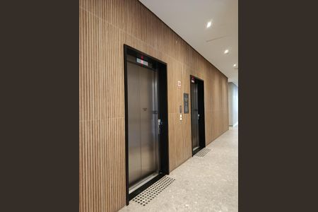 Hall social de kitnet/studio à venda com 1 quarto, 24m² em Pinheiros, São Paulo