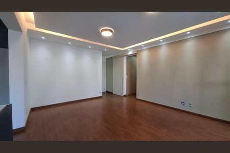 Apartamento para alugar com 123m², 3 quartos e 2 vagas Apartamento para alugar com 123m², 3 quartos e 2 vagasSala