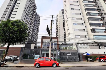 Fachada de apartamento para alugar com 3 quartos, 123m² em Vila Assunção, Santo André