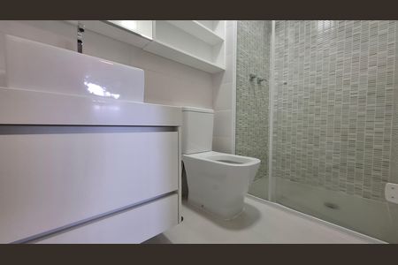 Apartamento para alugar com 123m², 3 quartos e 2 vagas Apartamento para alugar com 123m², 3 quartos e 2 vagasBanheiro Quarto 2 Suíte