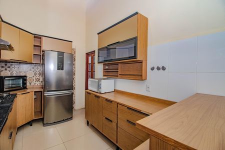 Casa para alugar com 80m², 3 quartos e 2 vagas Casa para alugar com 80m², 3 quartos e 2 vagasCozinha