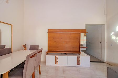 Sala de casa para alugar com 3 quartos, 80m² em Jardim Dona Leopoldina, Porto Alegre
