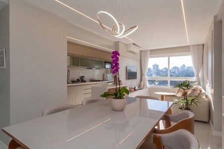 Apartamento à venda com 71m², 3 quartos e 2 vagas Apartamento à venda com 71m², 3 quartos e 2 vagasSala de Jantar