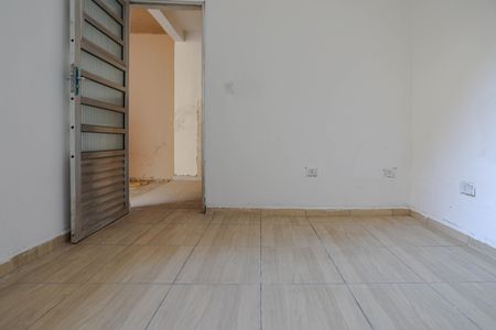 Casa para alugar com 88m², 2 quartos e 1 vaga Casa para alugar com 88m², 2 quartos e 1 vagaQuarto de Serviço
