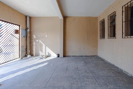 Garagem de casa para alugar com 1 quarto, 88m² em Jundiapeba, Mogi das Cruzes