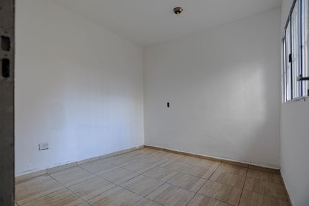 Casa para alugar com 88m², 2 quartos e 1 vaga Casa para alugar com 88m², 2 quartos e 1 vagaQuarto de Serviço