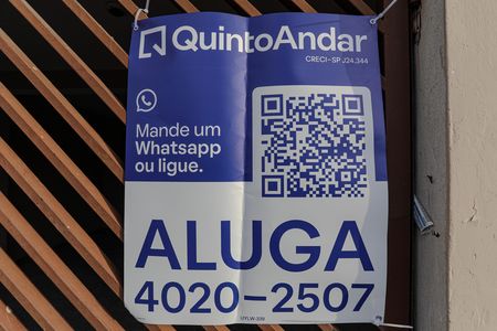 Casa para alugar com 88m², 2 quartos e 1 vaga Casa para alugar com 88m², 2 quartos e 1 vagaPlaquinha
