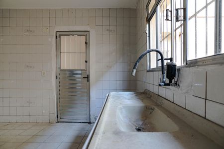 Casa para alugar com 88m², 2 quartos e 1 vaga Casa para alugar com 88m², 2 quartos e 1 vagaCozinha
