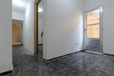 Casa para alugar com 88m², 2 quartos e 1 vaga Casa para alugar com 88m², 2 quartos e 1 vagaEntrada