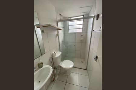 Banheiro de apartamento para alugar com 2 quartos, 49m² em Palmeiras de São José, São José dos Campos