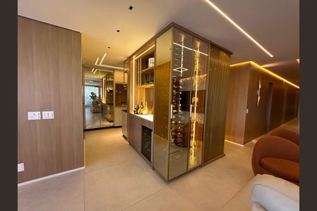 Apartamento para alugar com 175m², 3 quartos e 3 vagas Apartamento para alugar com 175m², 3 quartos e 3 vagasSala